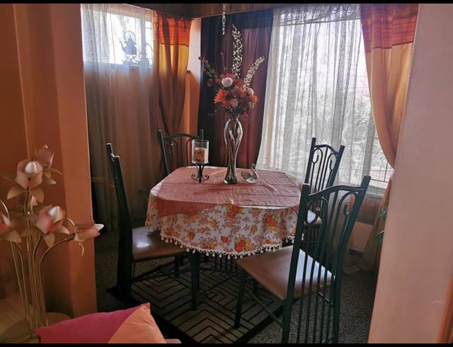 3 BEDROOM HOUSE SOLD IN MOUNTAIN VIEW